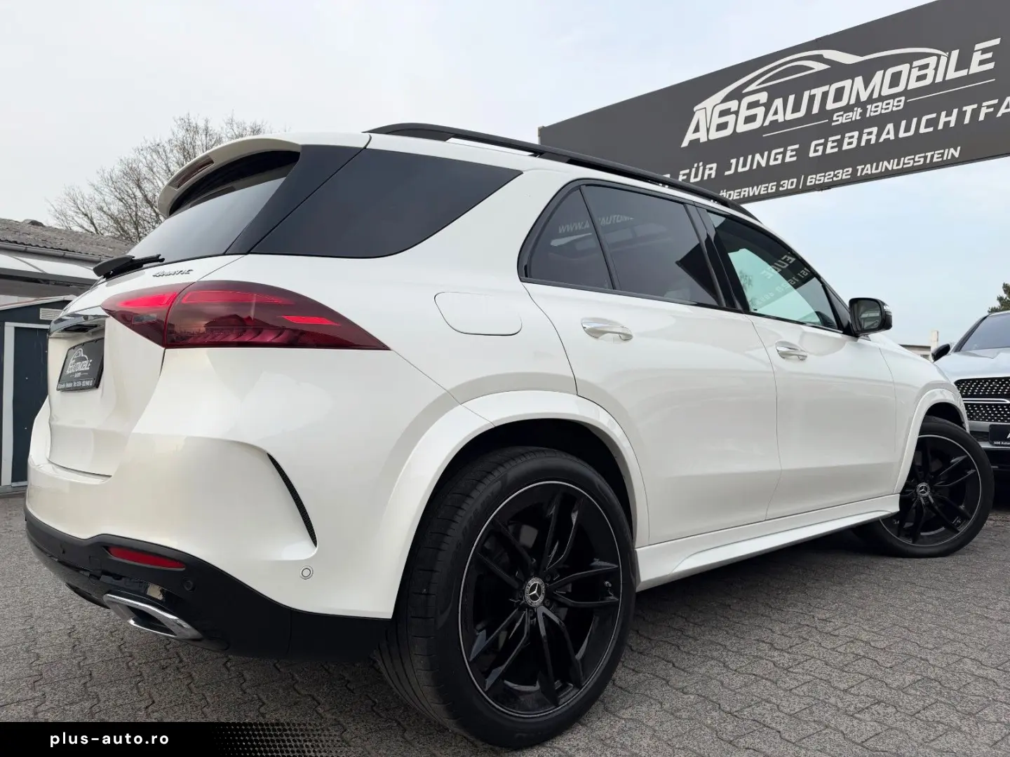 MERCEDES-BENZ GLE 450d AMG PANO Massage AHK Standh. &hellip;
