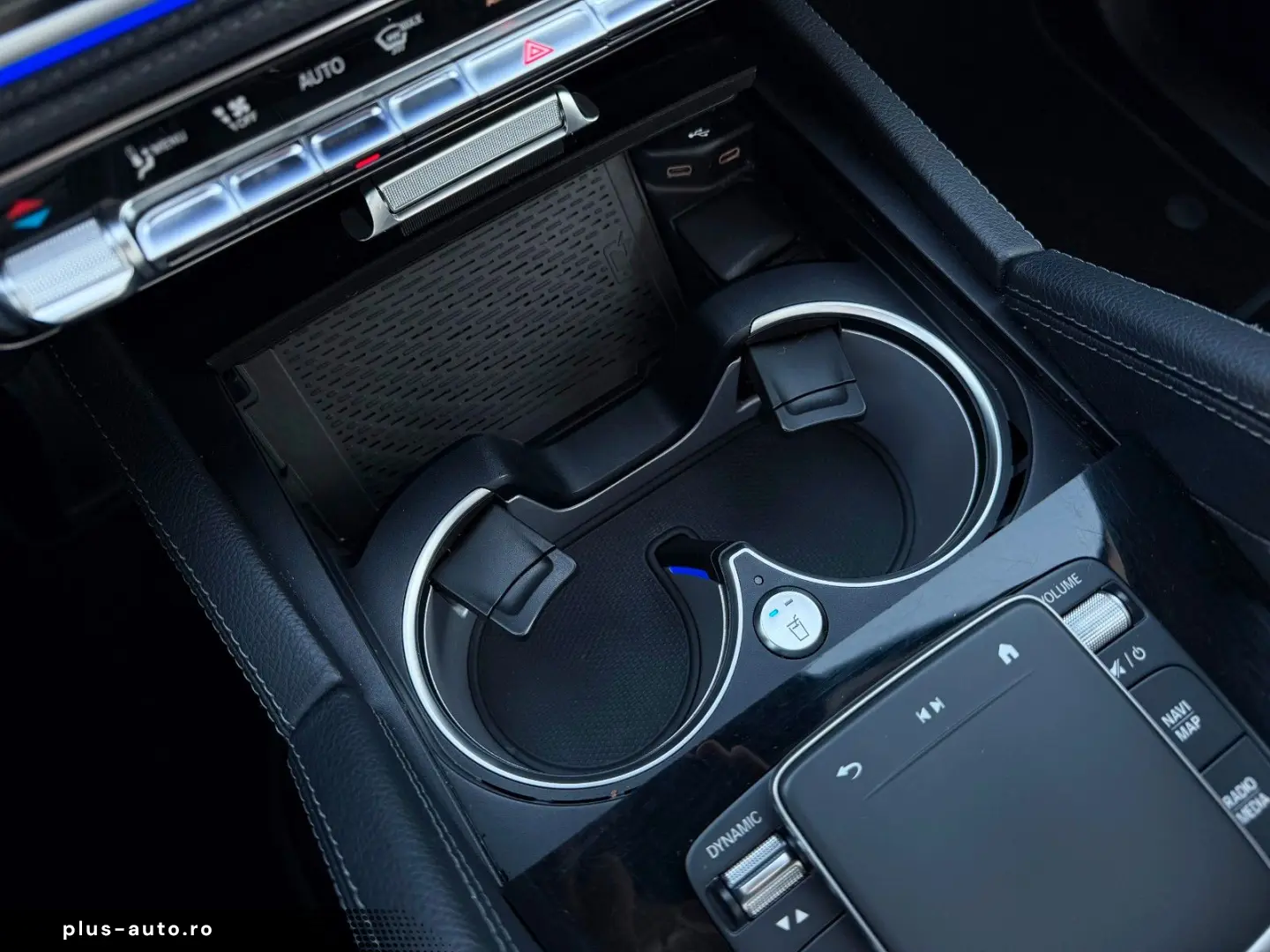 MERCEDES-BENZ GLE 450d AMG PANO Massage AHK Standh. &hellip;