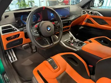 BMW M4 M xDrive Competition Carbon Schalensitze 360