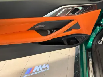 BMW M4 M xDrive Competition Carbon Schalensitze 360