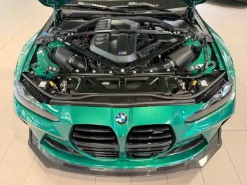 BMW M4 M xDrive Competition Carbon Schalensitze 360