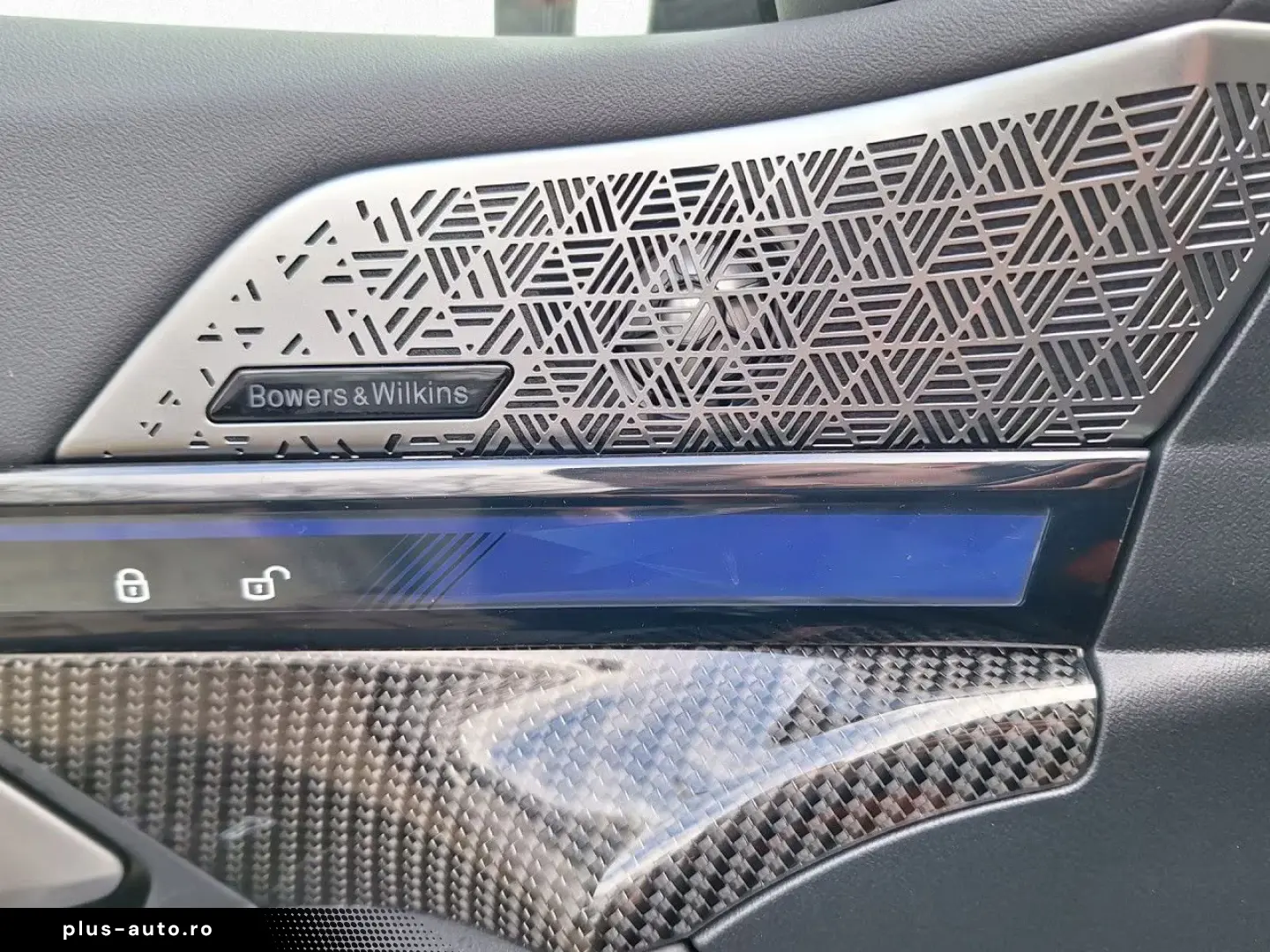 BMW M5 Individual DA PA-Prof B&W Carbon