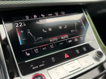 AUDI SQ8  FACELIFT#Headup#Pano#AHK#HGP#Abstand#24Zoll