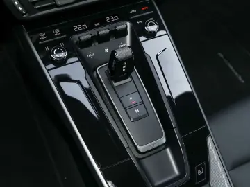 PORSCHE 992 911 Carrera 21-Zoll Rückfahrkamera LED-Matri