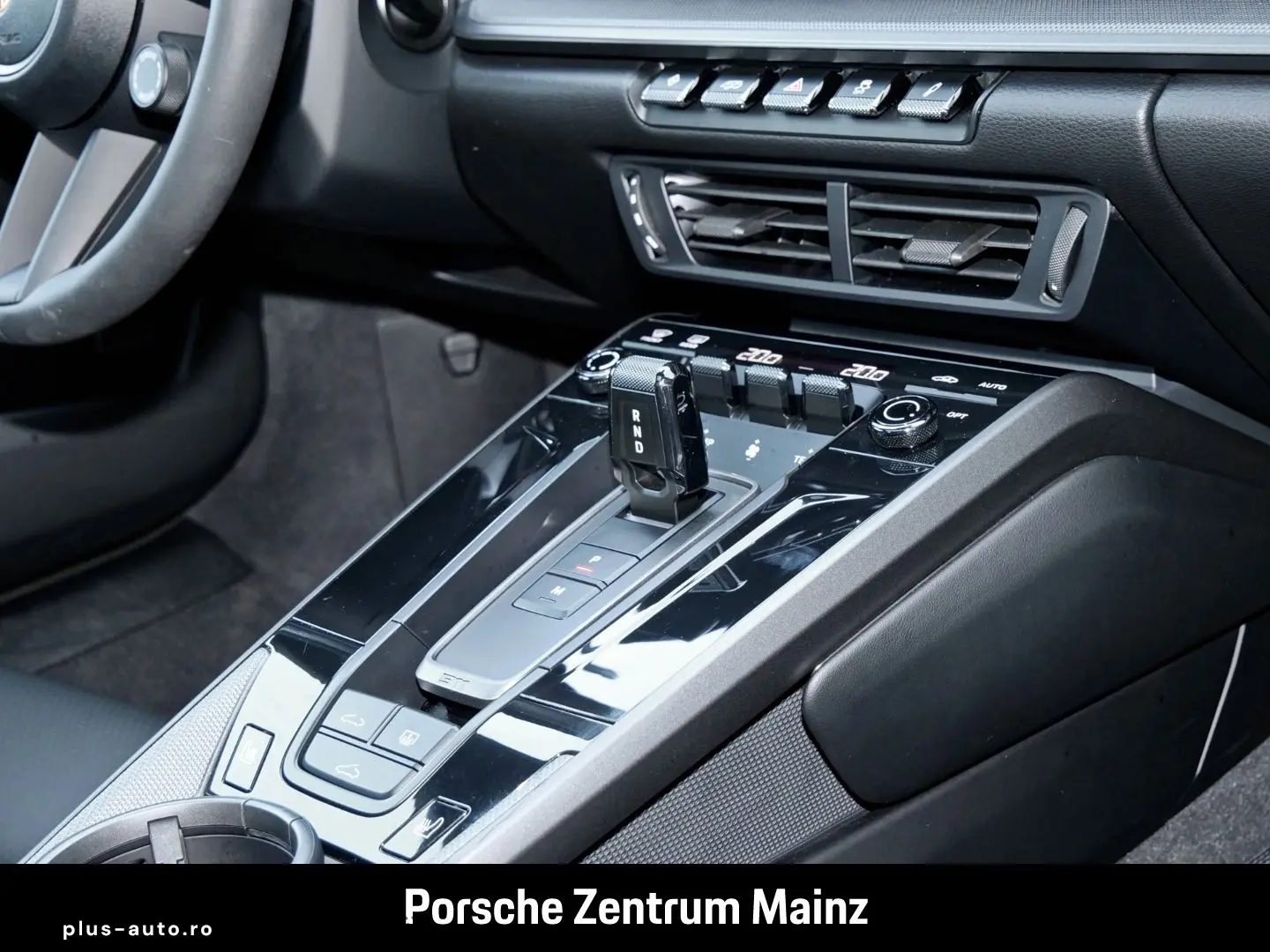 PORSCHE 992 911 Carrera Sportabgas Surround View BOSE