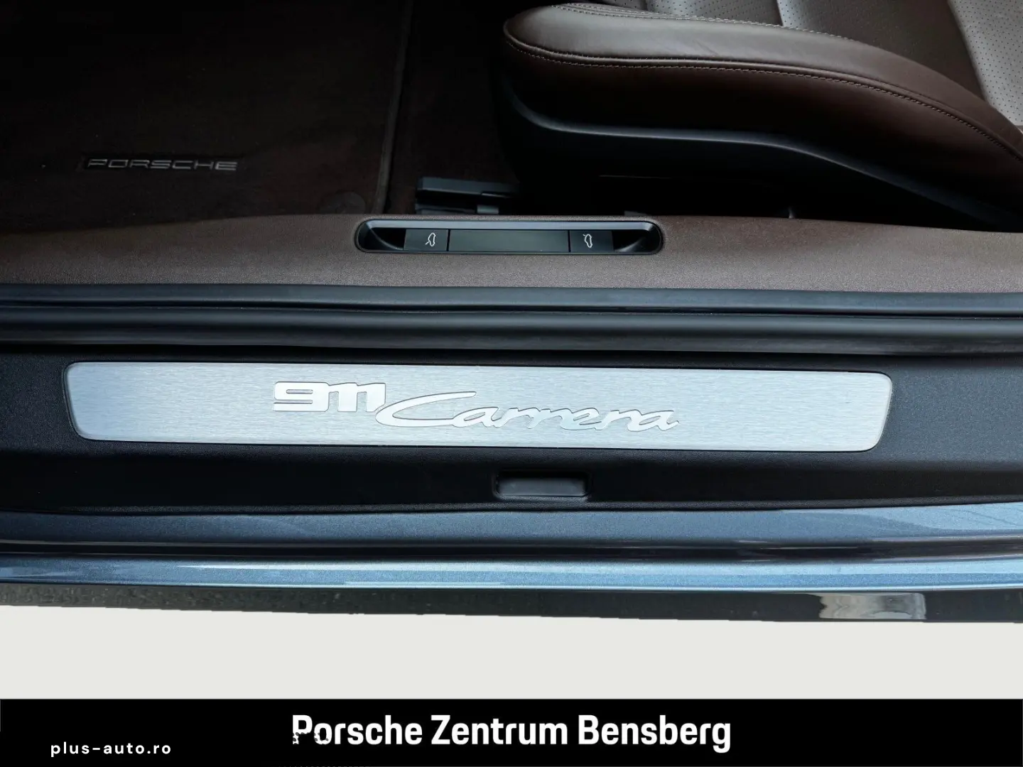 PORSCHE 911 Carrera