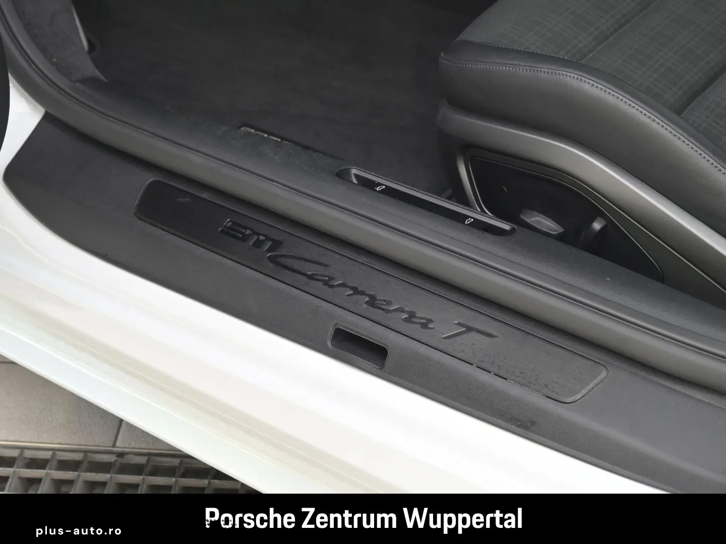 PORSCHE 992 911 Carrera T Surround View BOSE LED-Matrix