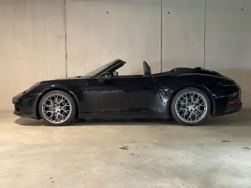 PORSCHE 992 (911) Carrera Cabrio  Liftsystem  Sportabgas