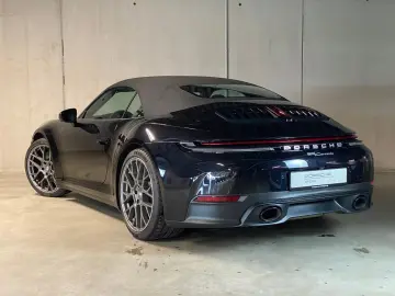 PORSCHE 992 (911) Carrera Cabrio  Liftsystem  Sportabgas
