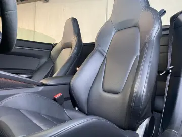PORSCHE 992 (911) Carrera Cabrio  Liftsystem  Sportabgas