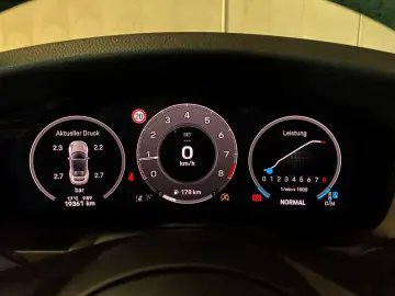 PORSCHE 992 (911) Carrera Cabrio  Liftsystem  Sportabgas