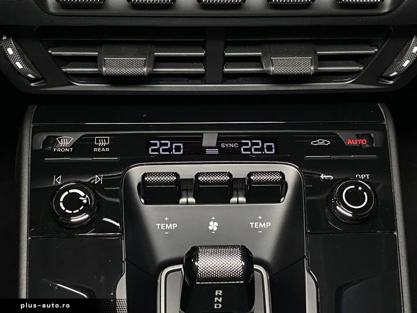 PORSCHE 992 (911) Carrera Cabrio  Liftsystem  Sportabgas