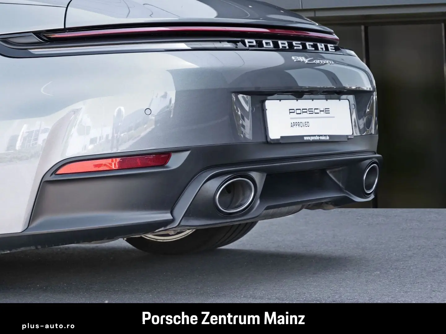 PORSCHE 992 911 Carrera Cabrio Sportabgas BOSE 21-Zoll