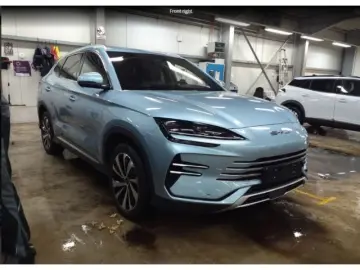 BYD Seal U PHEV 1.5 Design (238 kW 324 PS) Panorama
