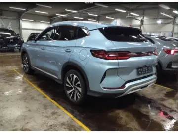 BYD Seal U PHEV 1.5 Design (238 kW 324 PS) Panorama