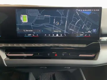 BMW 520i Limousine AdLED 360  HUD H K KomZu DAPro