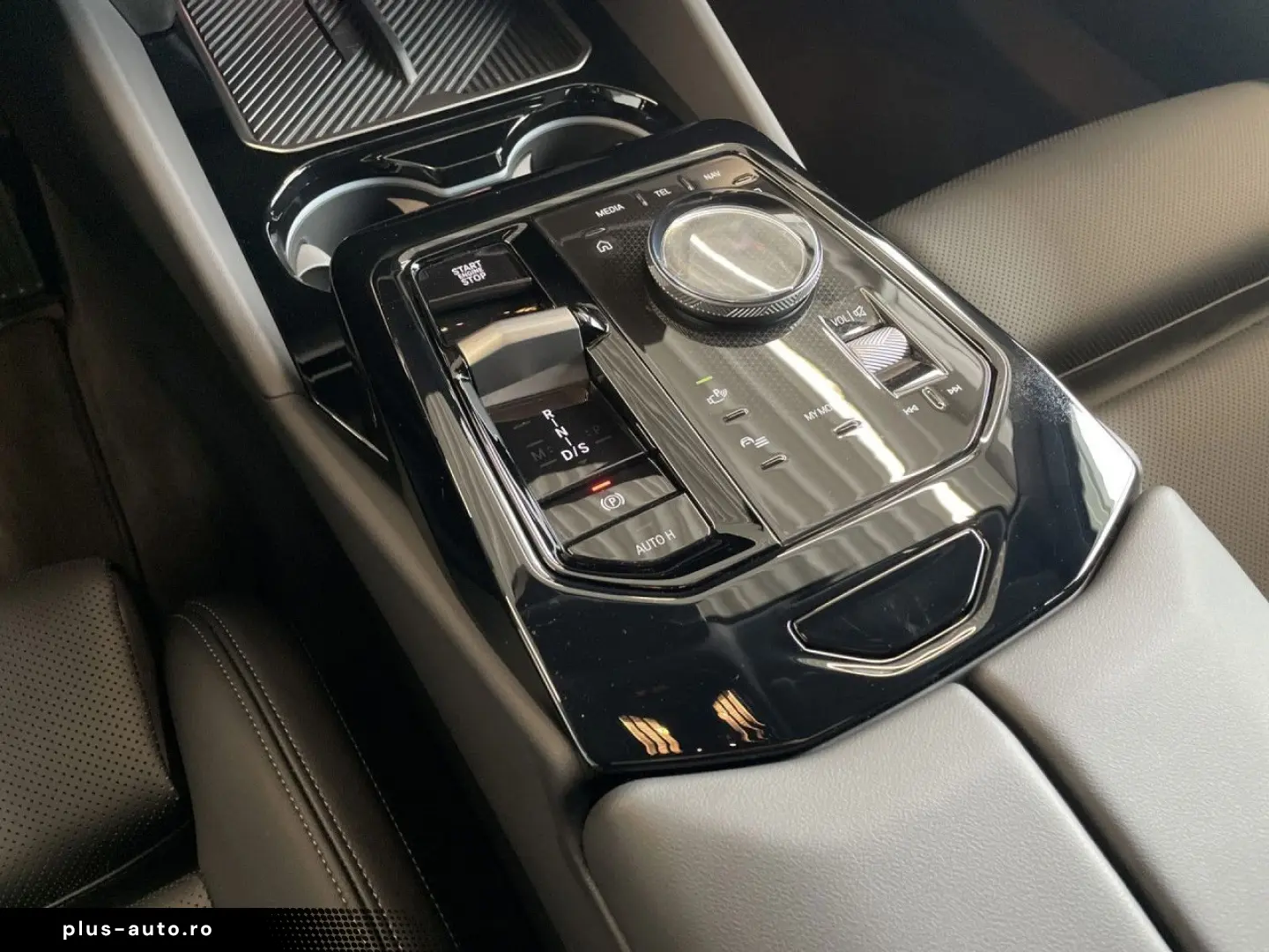 BMW 520i Limousine AdLED 360  HUD H K KomZu DAPro