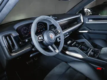 PORSCHE Cayenne GTS Coupé Head-Up Panoramadach