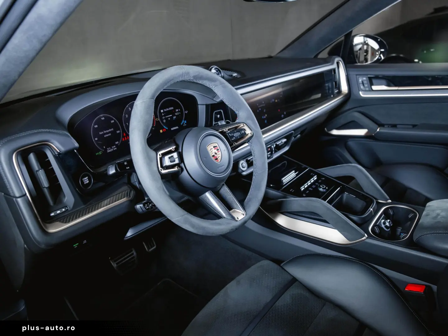 PORSCHE Cayenne GTS Coupé Head-Up Panoramadach