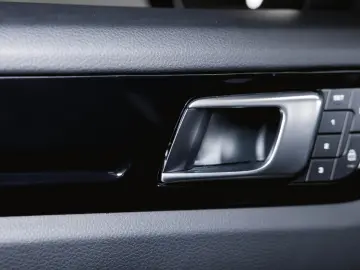 PORSCHE Cayenne Coupé Luftfederung BOSE