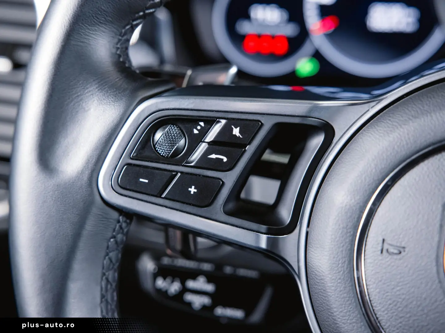 PORSCHE Cayenne Coupé Luftfederung BOSE