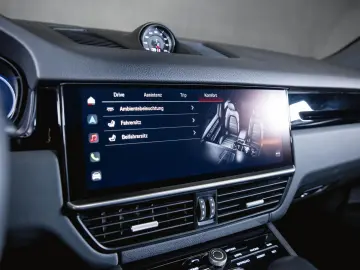 PORSCHE Cayenne Coupé Luftfederung BOSE