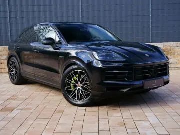 PORSCHE Cayenne Coupe E-Hybrid  HEADUP SOFTCLOSE INNO