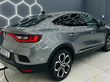 RENAULT Arkana 2022 1.6i E6 Hybrid Garantie 12  Luni Rate Av