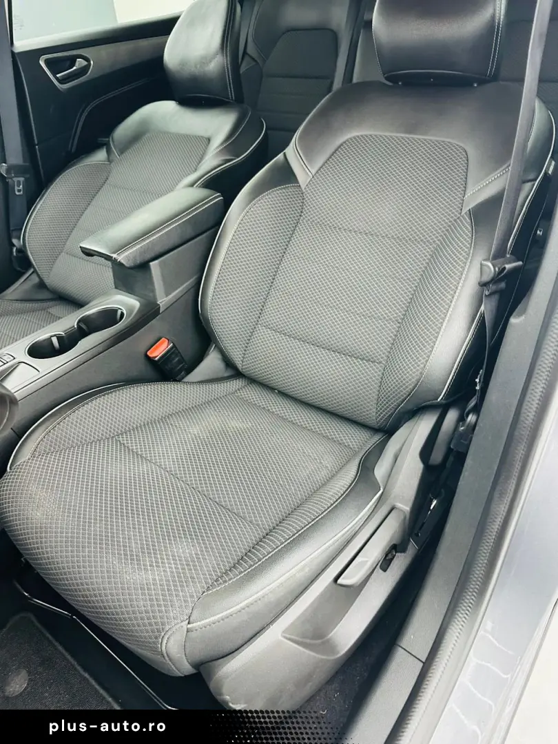 RENAULT Arkana 2022 1.6i E6 Hybrid Garantie 12  Luni Rate Av