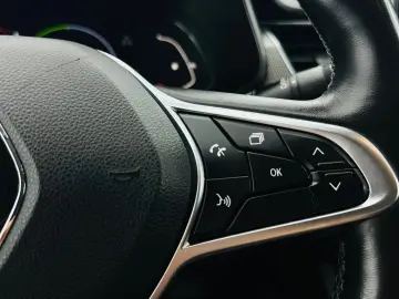 RENAULT Arkana 2022 1.6i E6 Hybrid Garantie 12  Luni Rate Av