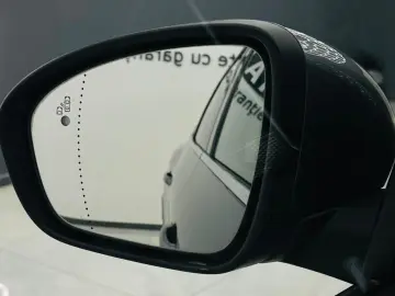 RENAULT Arkana 2022 1.6i E6 Hybrid Garantie 12  Luni Rate Av