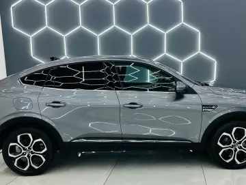 RENAULT Arkana 2022 1.6i E6 Hybrid Garantie 12  Luni Rate Av