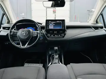 TOYOTA COROLLA 2021 1.8i HYBRID E6 Garantie 12 Luni Rate Ava