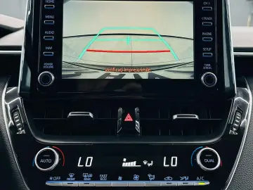 TOYOTA COROLLA 2021 1.8i HYBRID E6 Garantie 12 Luni Rate Ava