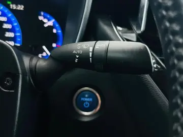 TOYOTA COROLLA 2021 1.8i HYBRID E6 Garantie 12 Luni Rate Ava