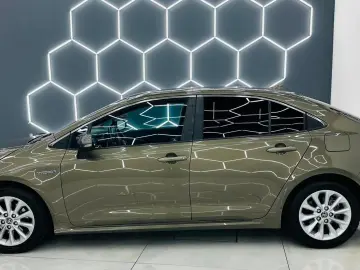 TOYOTA COROLLA 2021 1.8i HYBRID E6 Garantie 12 Luni Rate Ava