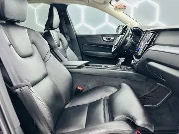 VOLVO XC60 2020 2.0D E6 Garantie 12 Luni Rate Avans 0 Doar C