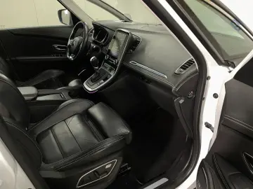 Renault Grand-Scenic