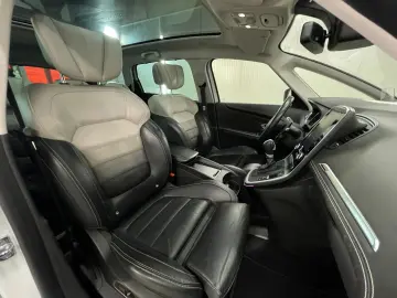 Renault Grand-Scenic