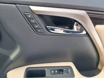 Lexus Seria-Rx