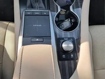 Lexus Seria-Rx