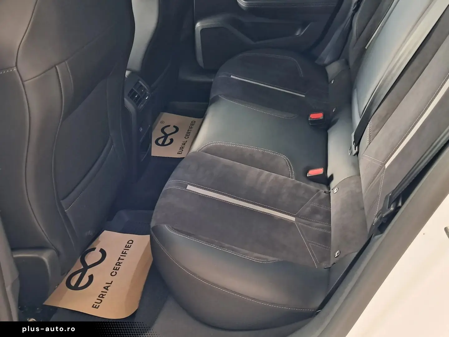 Opel Astra PHEV Hatchback 5 usi GSE PHEV 1.6 225HP