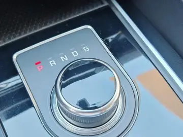 Jaguar F-Pace Diesel 4x4 Automat R-Dynamic Individual - Rate