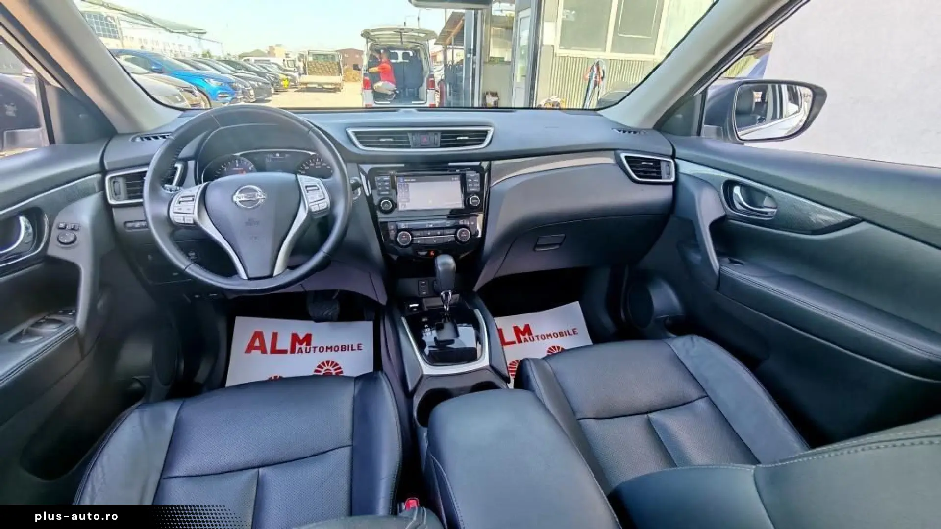 Nissan X-Trail Tekna Automat diesel 2017 - Rate   Credit   G
