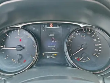 Nissan X-Trail Tekna Automat diesel 2017 - Rate   Credit   G