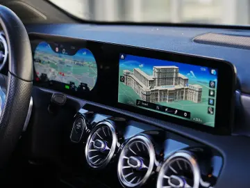 Mercedes-Benz A-250