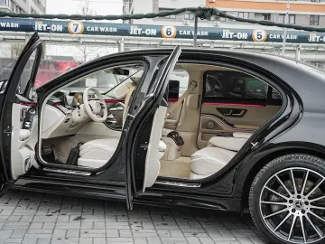 Mercedes-Benz S