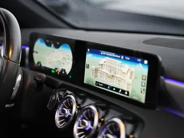Mercedes-Benz A-250