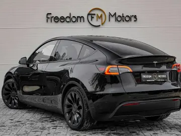 Tesla T-Model-Y