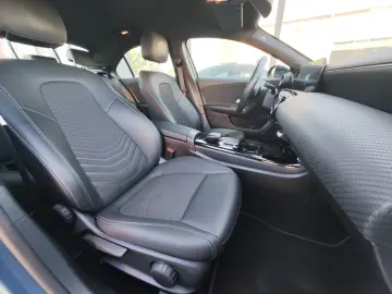 Mercedes-Benz A-250